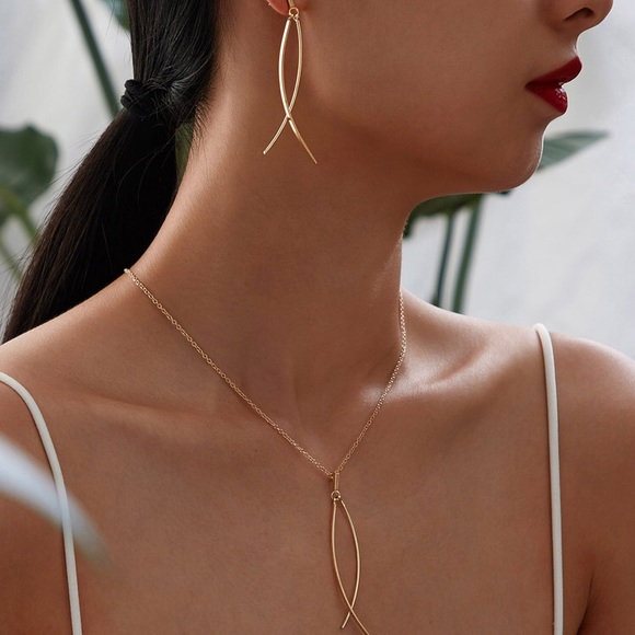 Jewelry - ✨HP✨NEW Double Bar Earring and Necklace Set